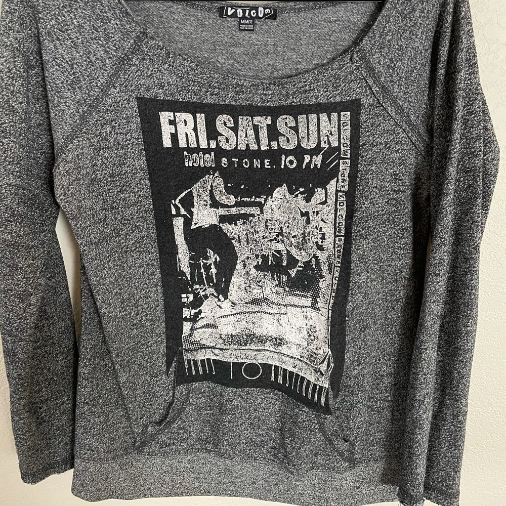 Volcom punk sweater